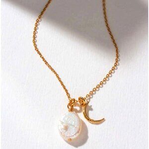 Celestial Being Necklace - Pearl